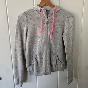 Star print hoodie small has a cute zipper with a star and neon pink shoe lace.
